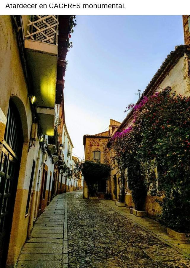 Apartamentos Las Buganvillas Caces Buitenkant foto